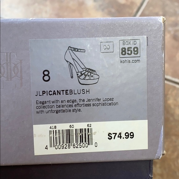 Blush color platform stilettos size 8 - Picture 12 of 13